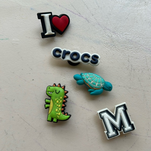 Original Crocs buttons 5 count - Picture 1 of 1